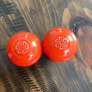 Salt and pepper shaker set